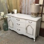 7 вариантов реставрации старого буфета