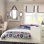 Для маленькой спальни на даче следует подбирать только функциональный и практичный мебельный гарнитур