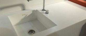Kitchen sinks made of artificial stone - pros and cons, recommendations for selection and care