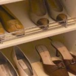 Features of shoe shelves for closets, how to choose