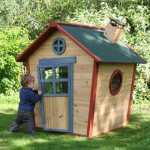 diagram of a playhouse in the yard